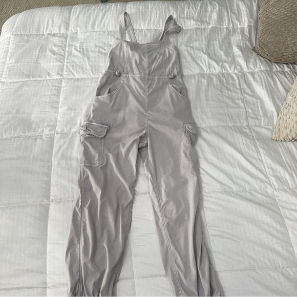 American Eagle Outfitters Cream Jumpsuit - Picture 2 of 5